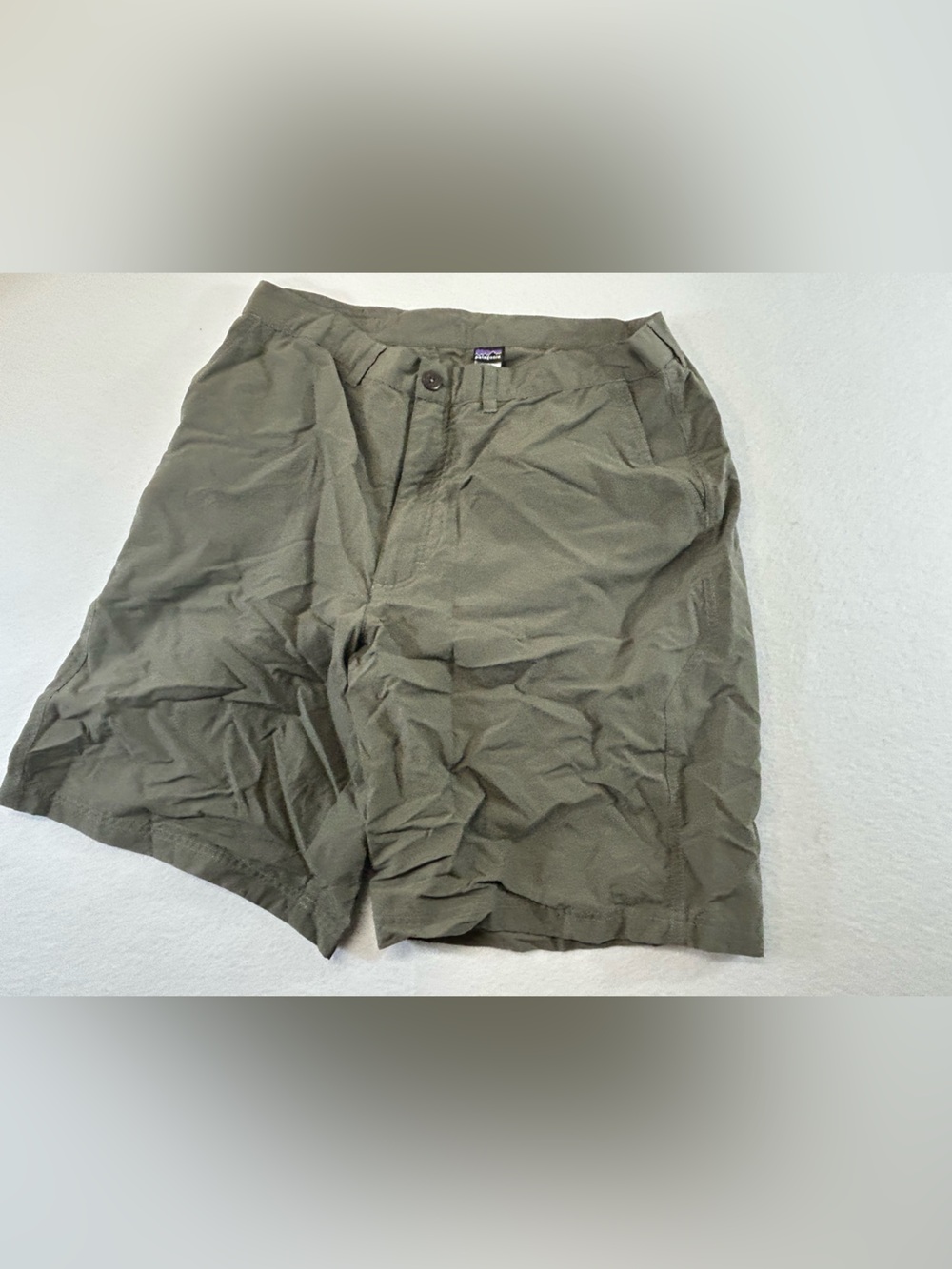 Patagonia Dark Olive Green quick dry performance shorts casual men’s 36